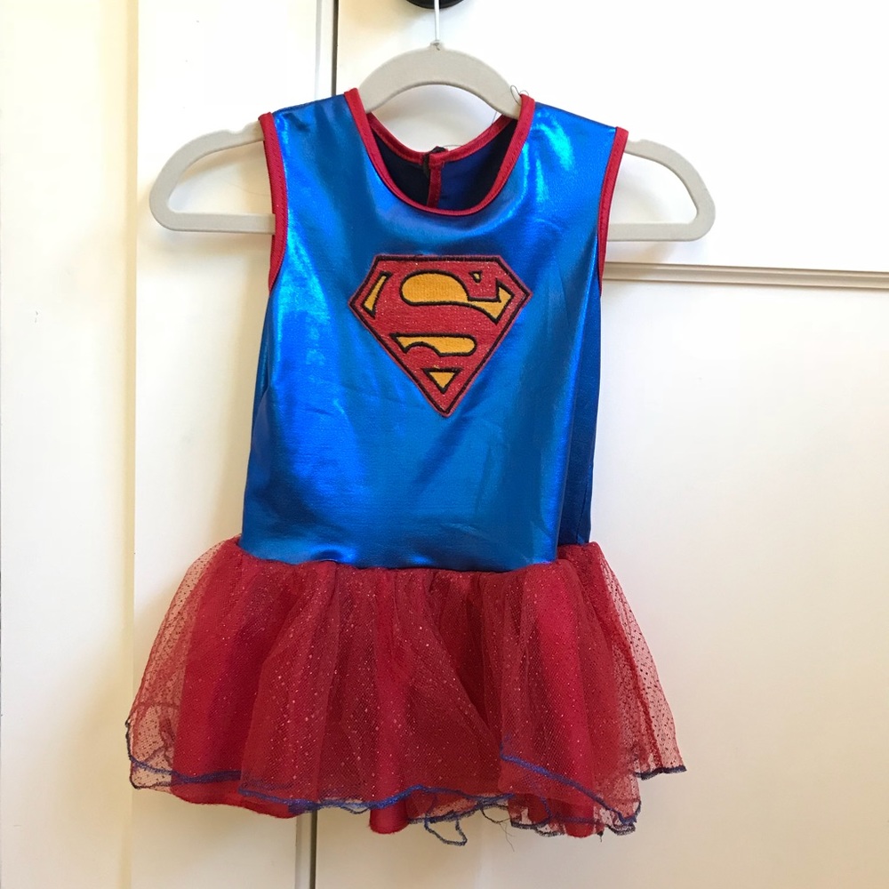 SUPERGIRL COSTUME